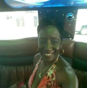 Meet your Posher, Letecia